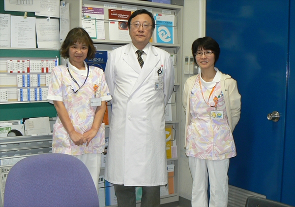 3東病棟の師長さんが平野さんから伊藤さんに交代しました。平野さんご苦労様でした。